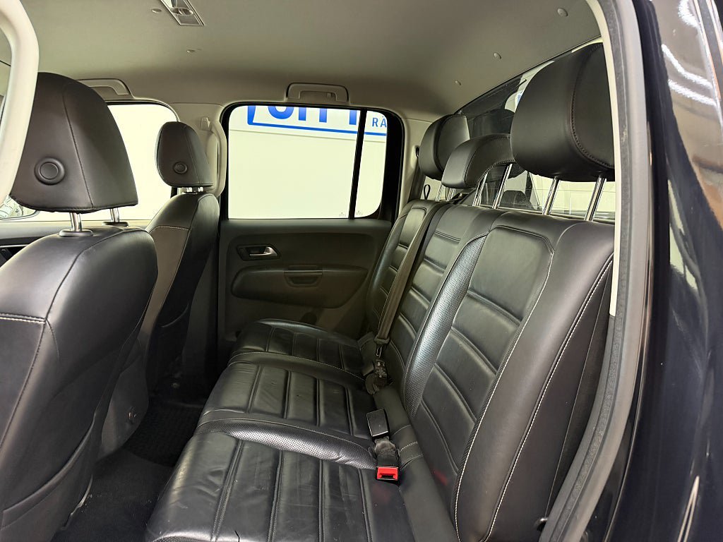 Vehicle Image 23