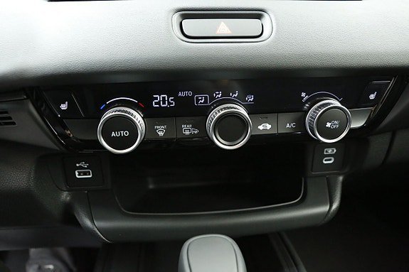Vehicle Image 27