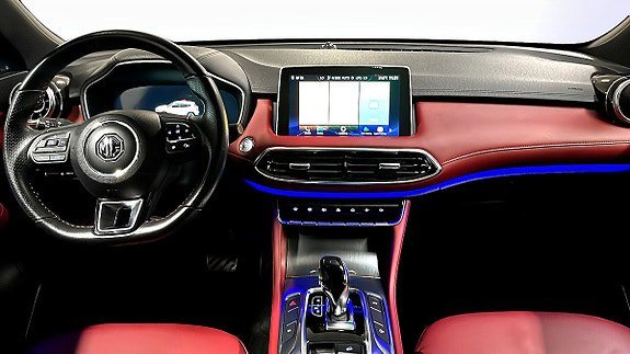 Vehicle Image 4
