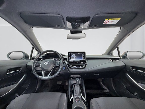 Vehicle Image 12