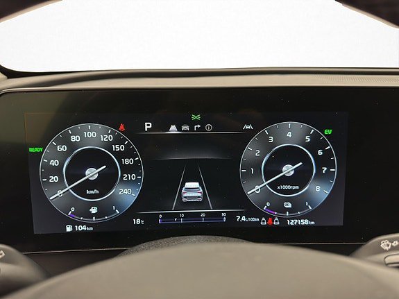 Vehicle Image 16