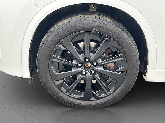 Vehicle Image 33
