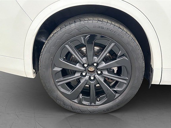 Vehicle Image 35