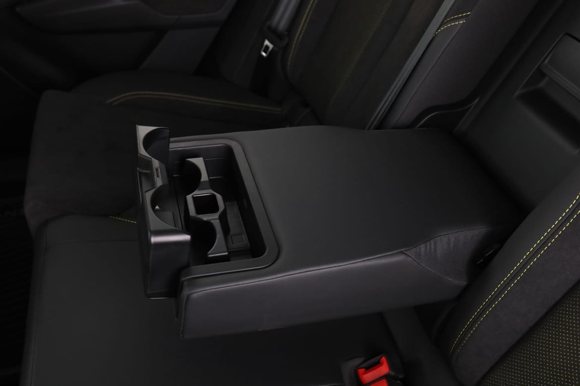 Vehicle Image 42