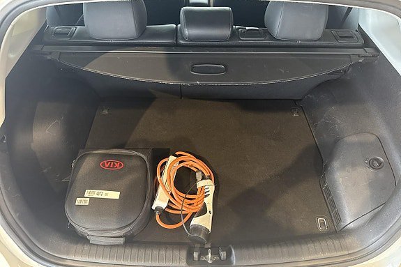 Vehicle Image 29