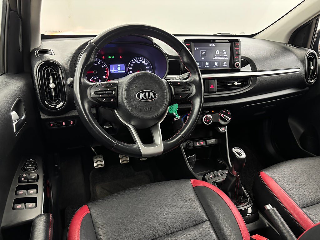 Vehicle Image 17