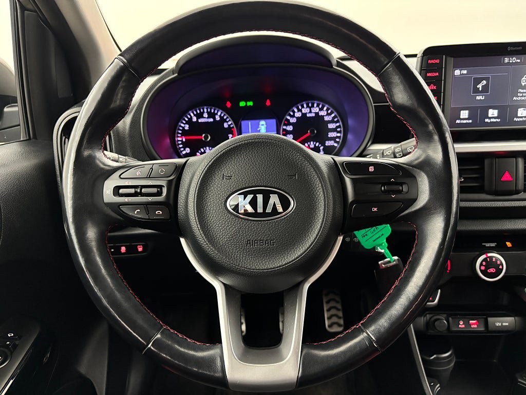 Vehicle Image 19