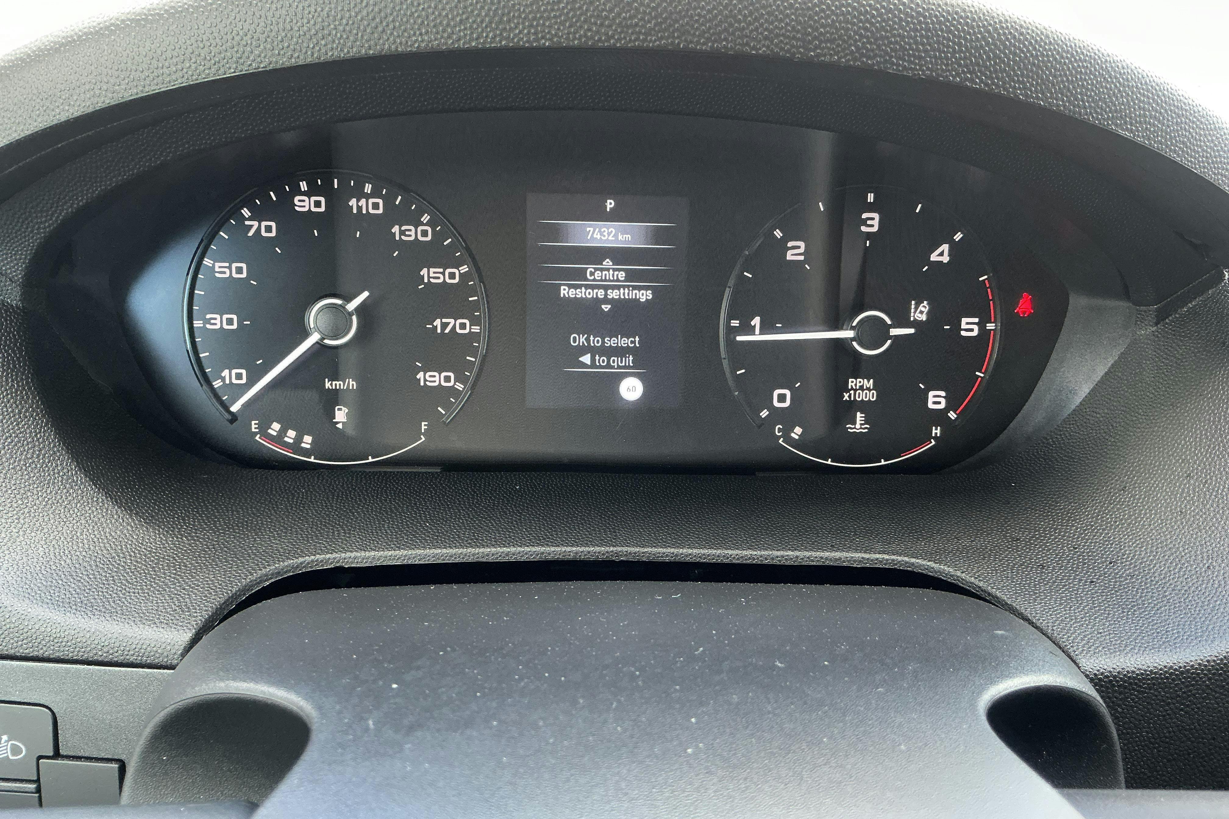 Vehicle Image 11