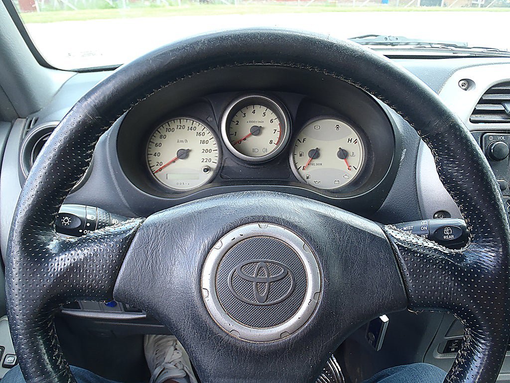 Vehicle Image 6
