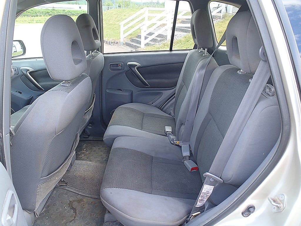 Vehicle Image 8