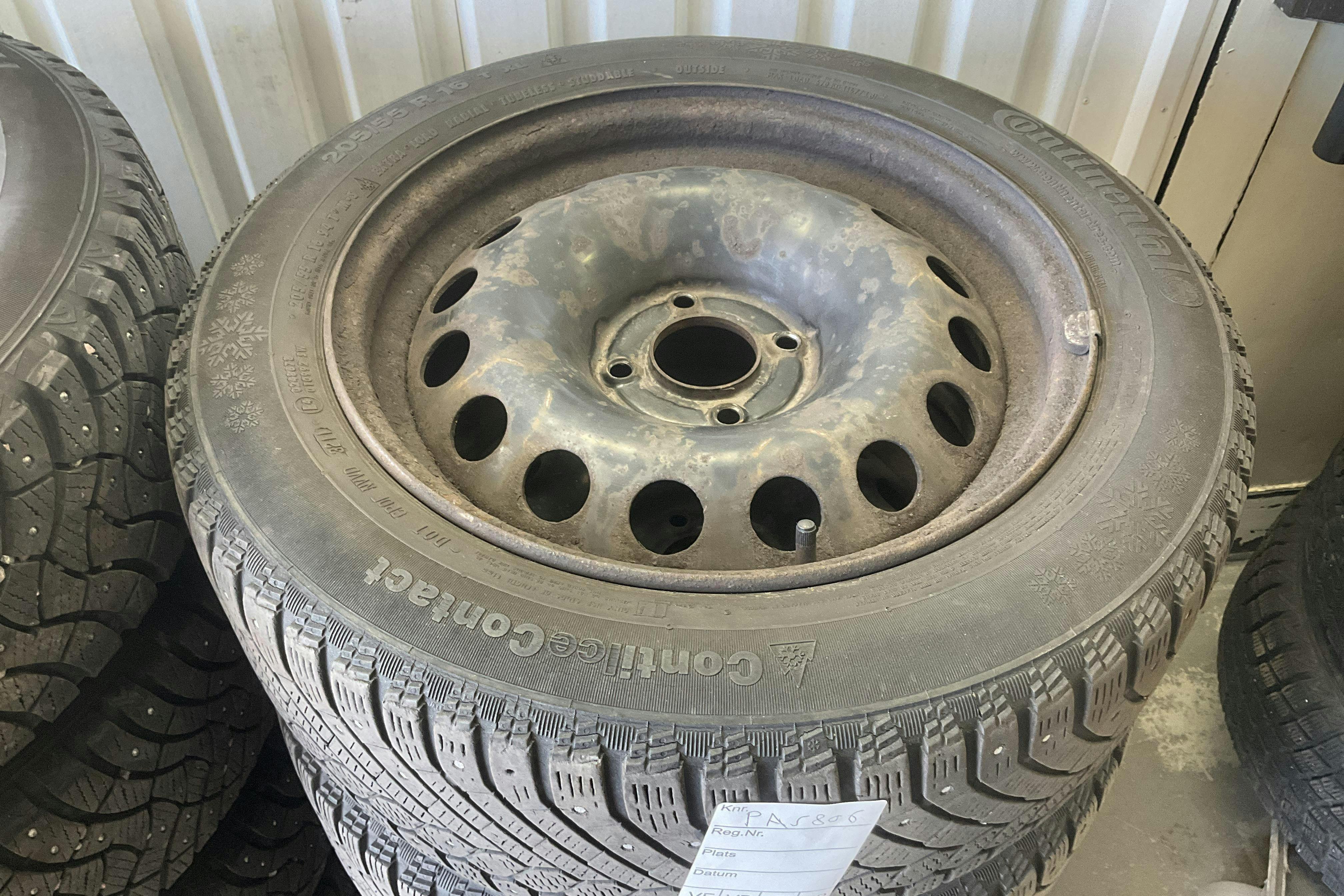 Vehicle Image 11