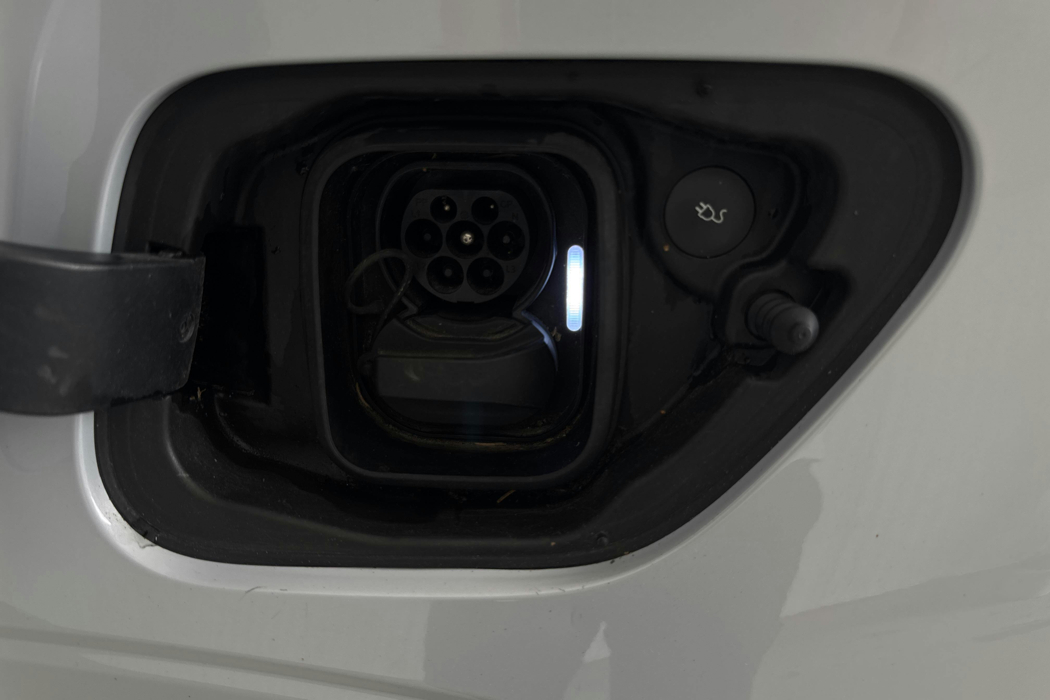 Vehicle Image 22