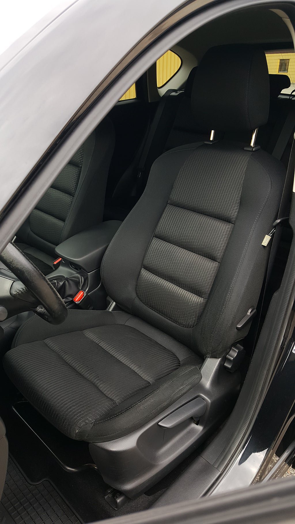 Vehicle Image 23