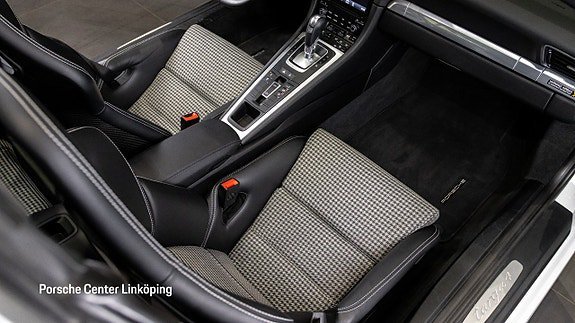 Vehicle Image 27
