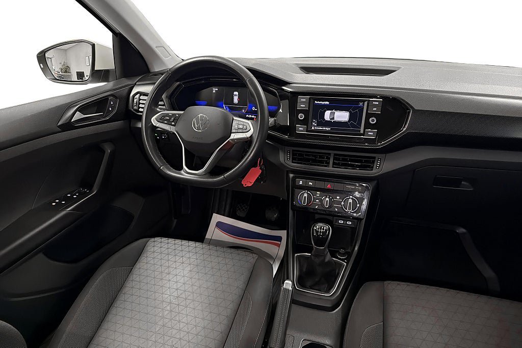 Vehicle Image 12