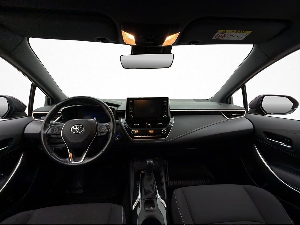 Vehicle Image 12