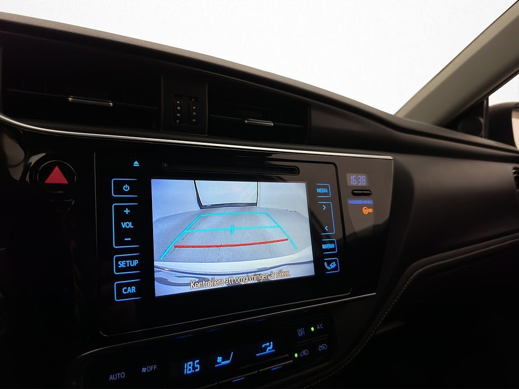 Vehicle Image 19