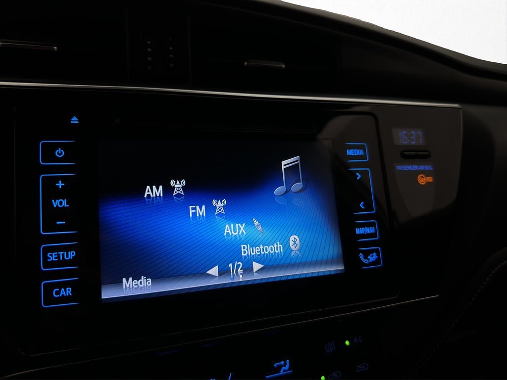 Vehicle Image 21