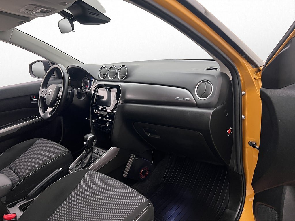 Vehicle Image 21