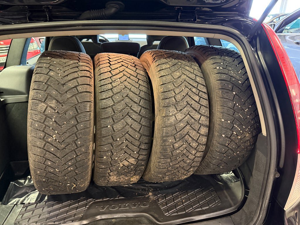 Vehicle Image 22