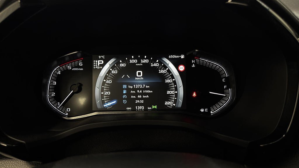 Vehicle Image 14