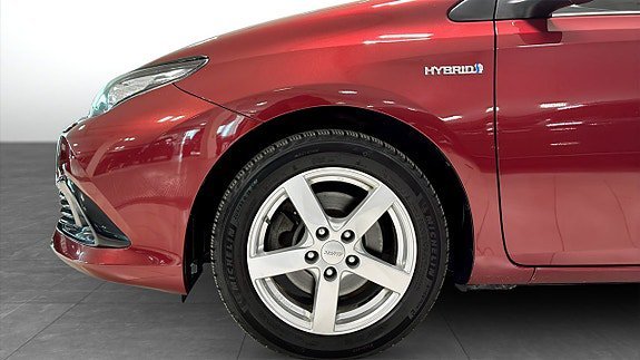 Vehicle Image 9