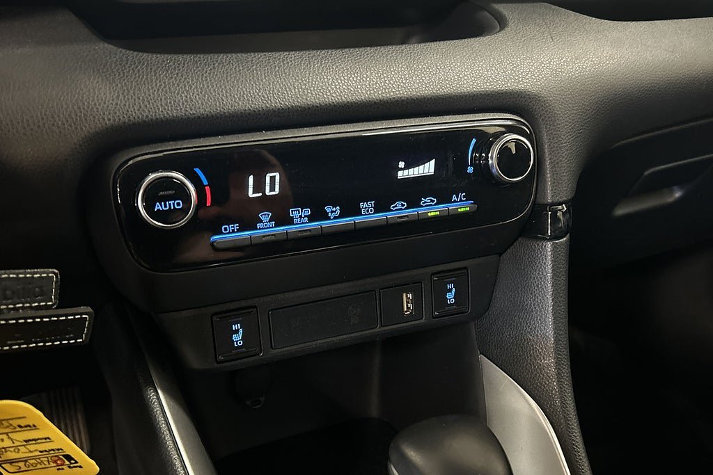 Vehicle Image 22