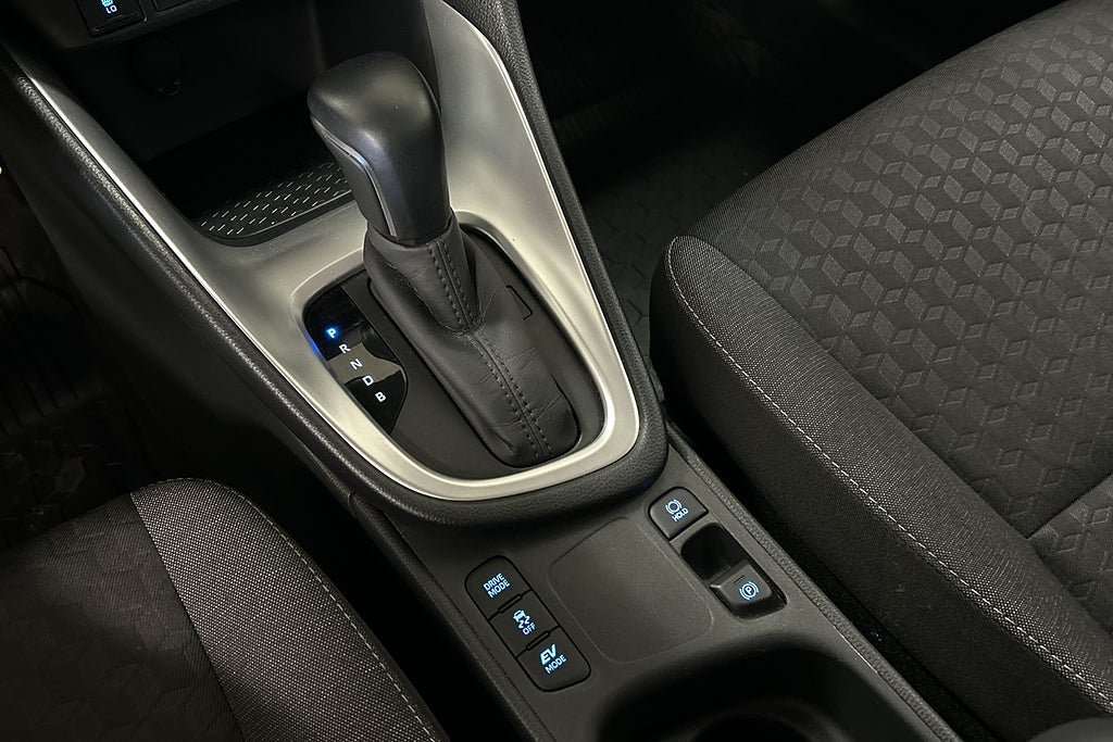 Vehicle Image 23