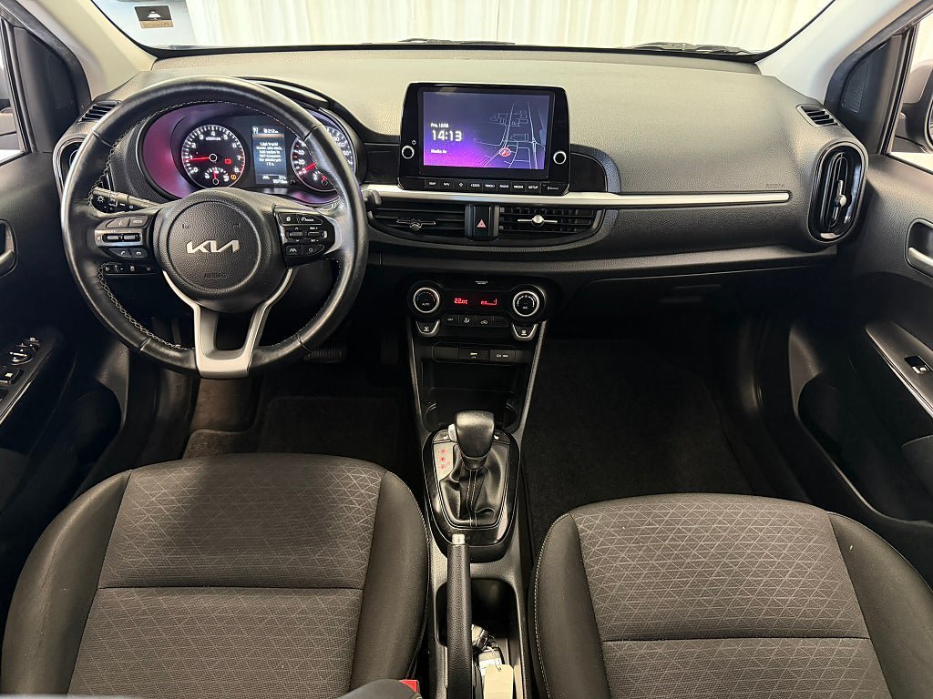 Vehicle Image 13