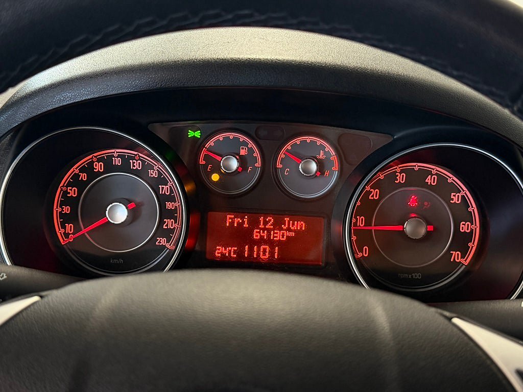 Vehicle Image 17