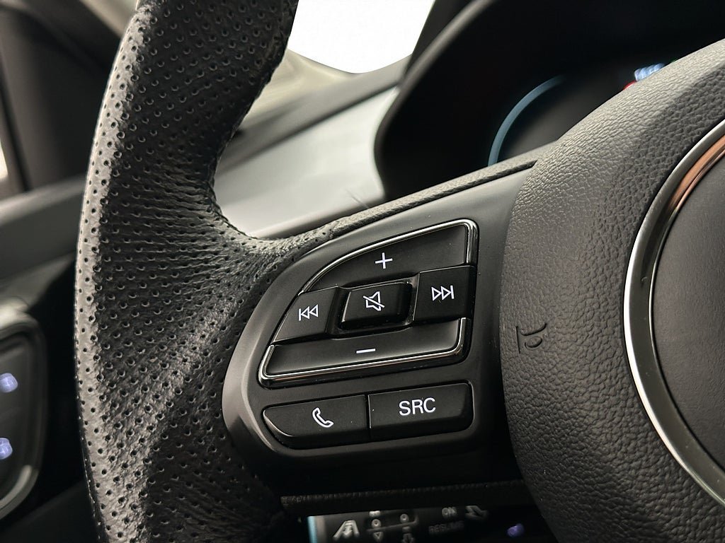 Vehicle Image 29
