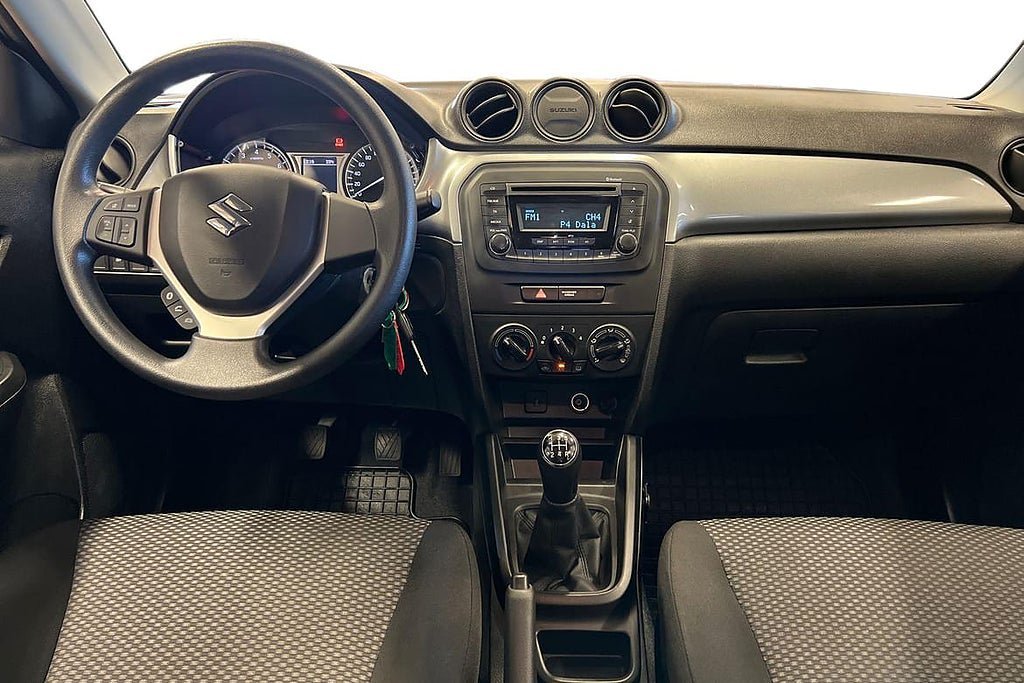 Vehicle Image 8