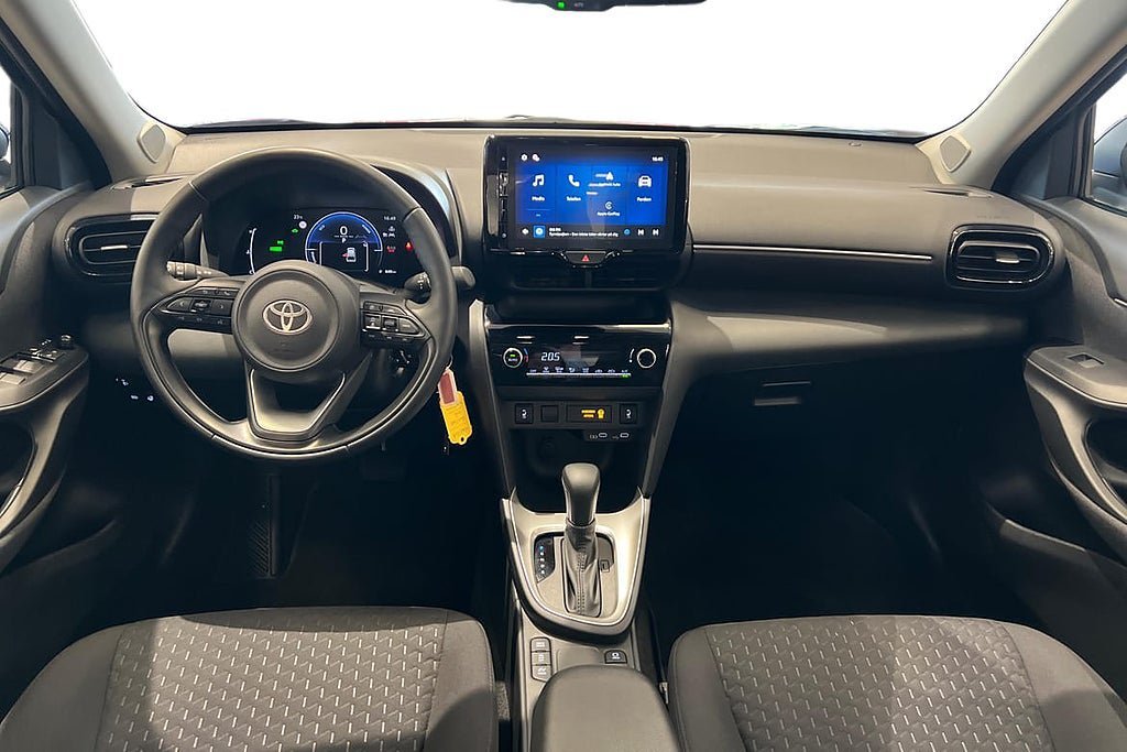 Vehicle Image 10