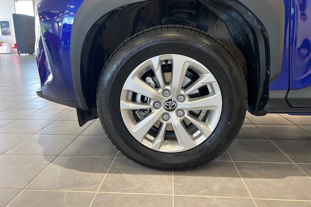 Vehicle Image 17