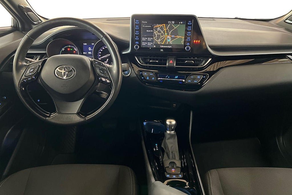 Vehicle Image 9
