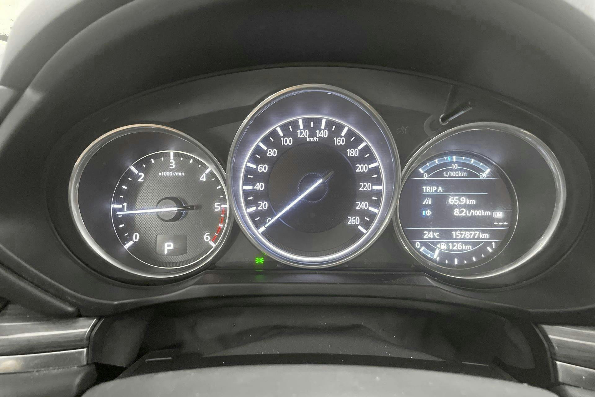 Vehicle Image 10