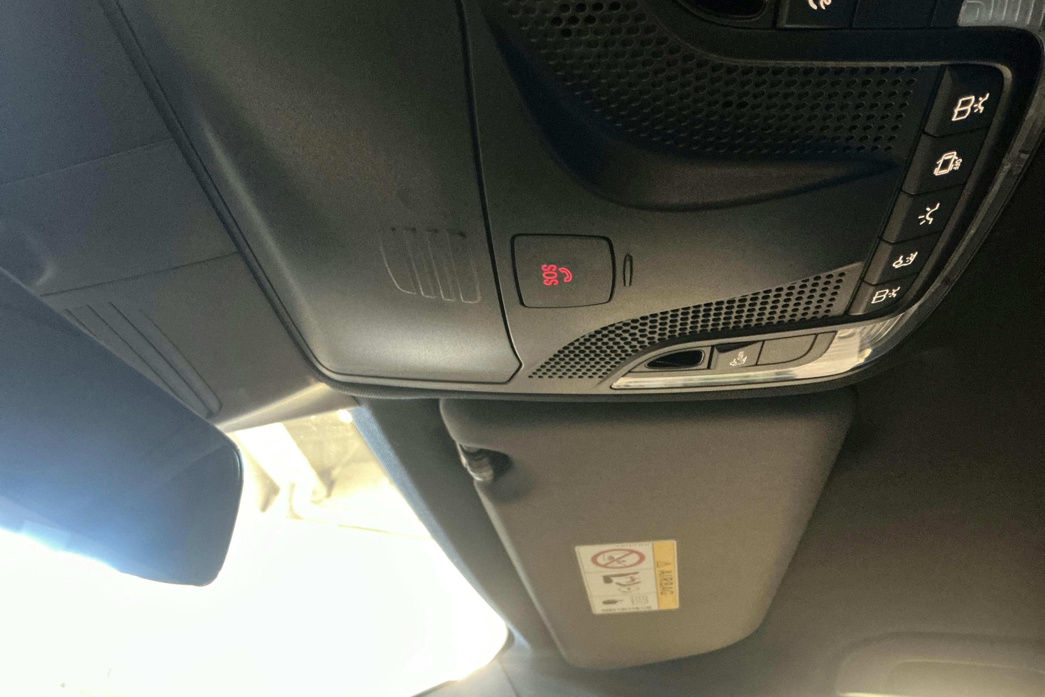Vehicle Image 17
