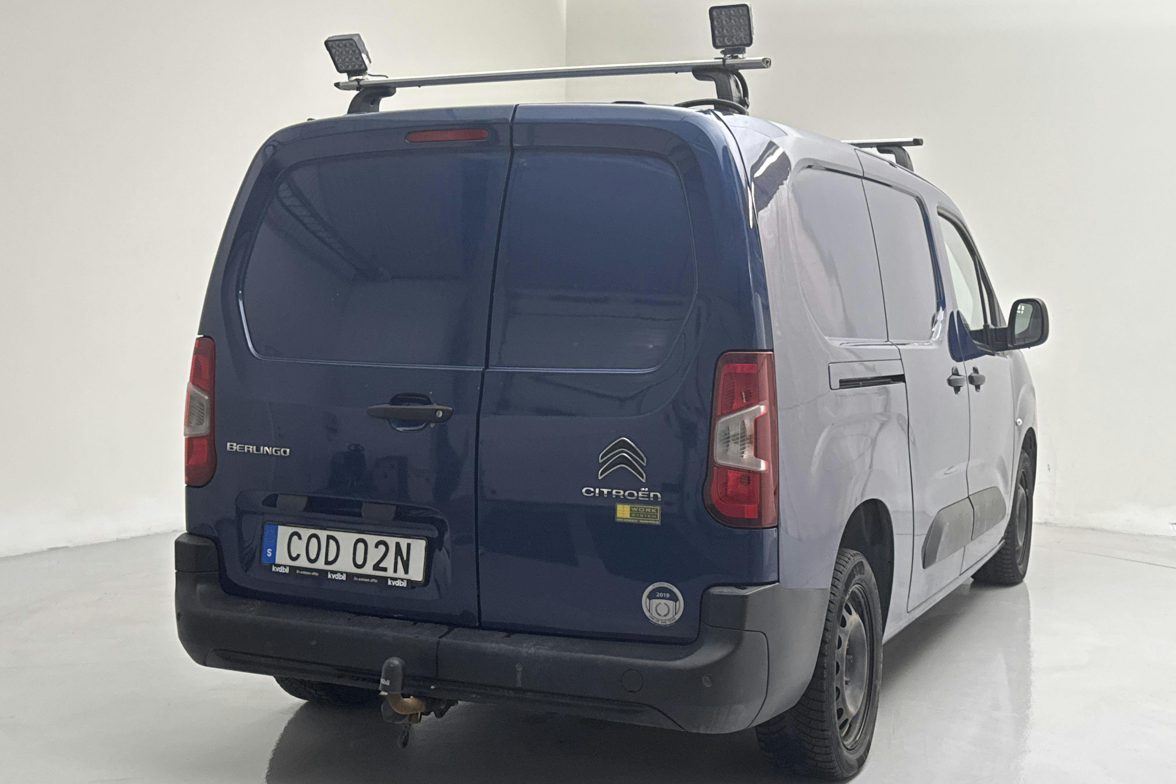 Vehicle Image 3