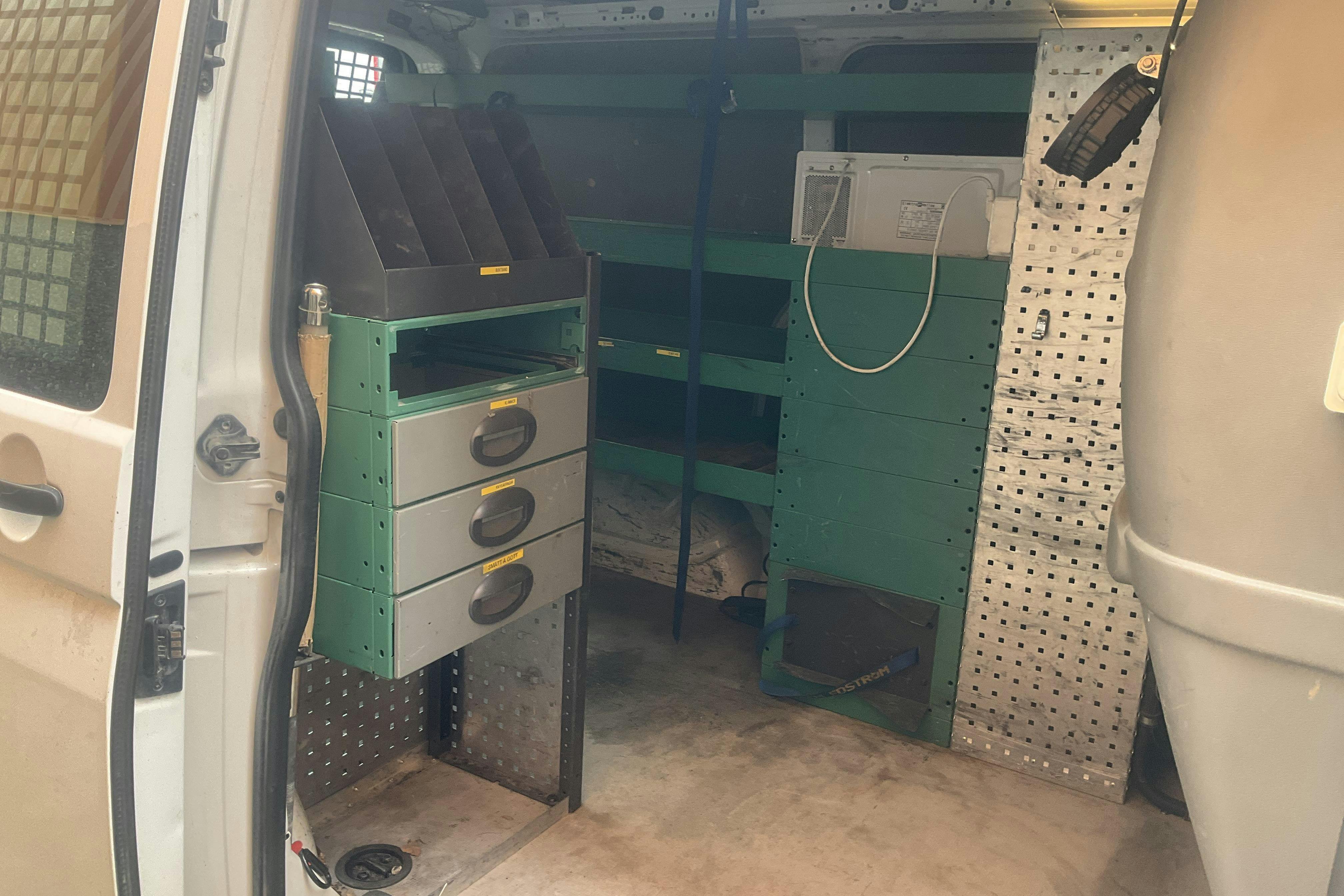 Vehicle Image 8