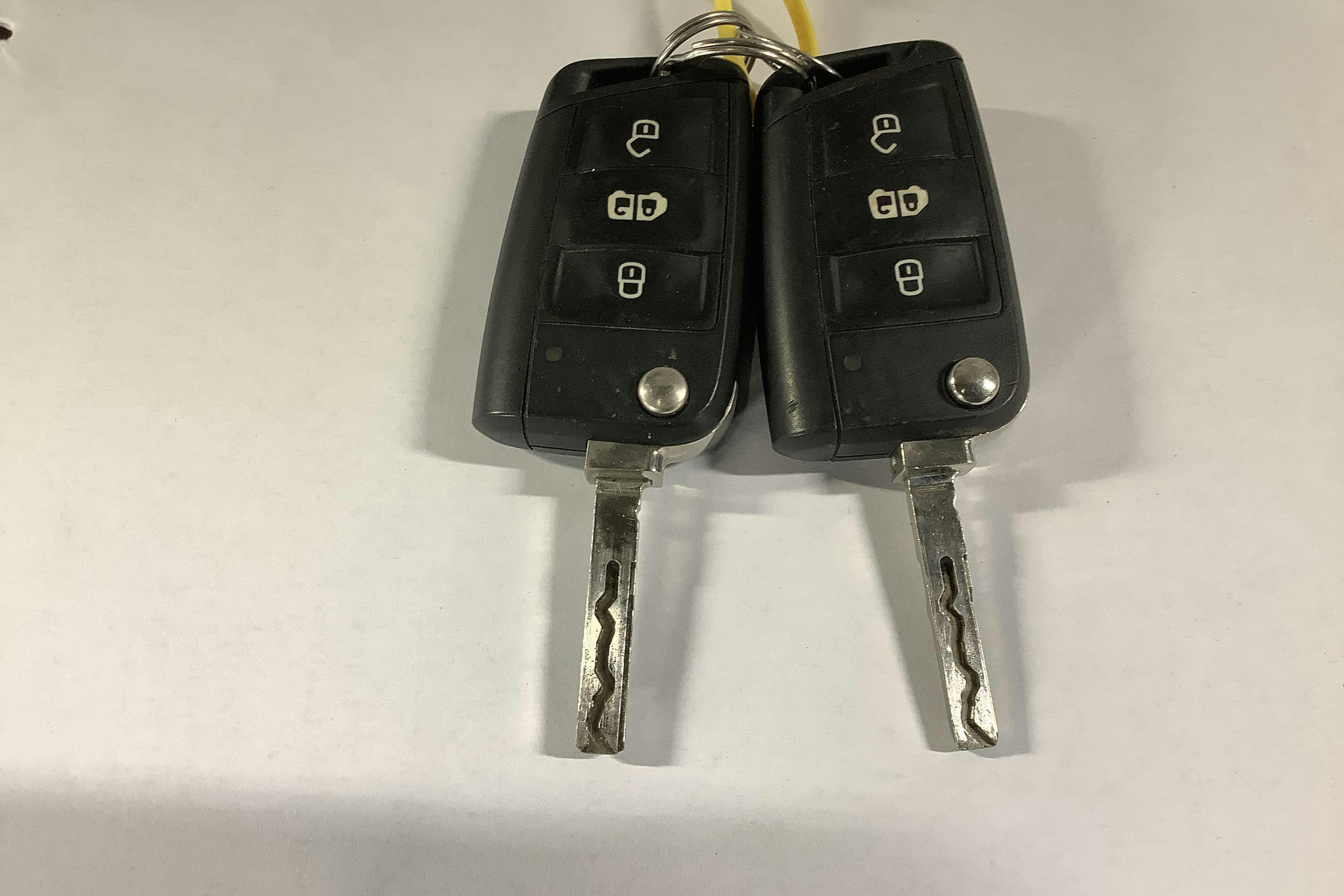Vehicle Image 23