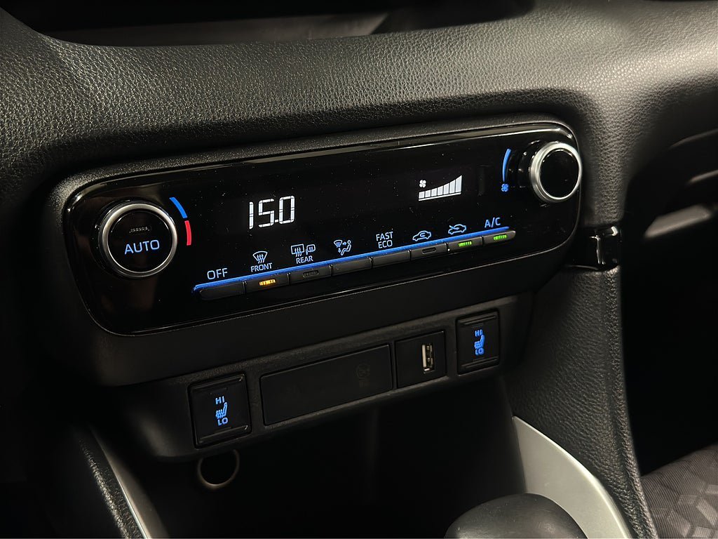 Vehicle Image 22