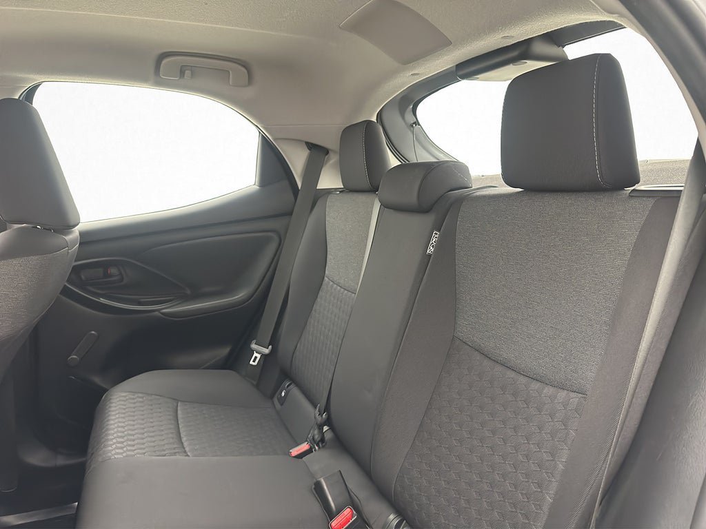 Vehicle Image 26