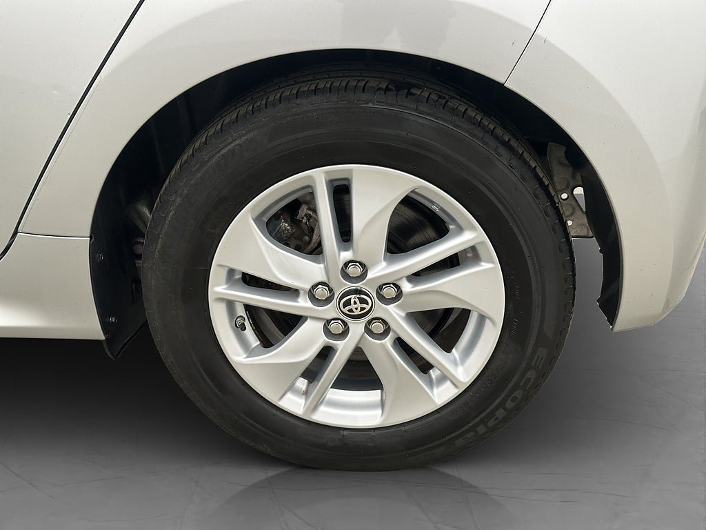 Vehicle Image 31