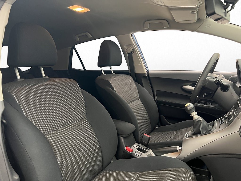Vehicle Image 19