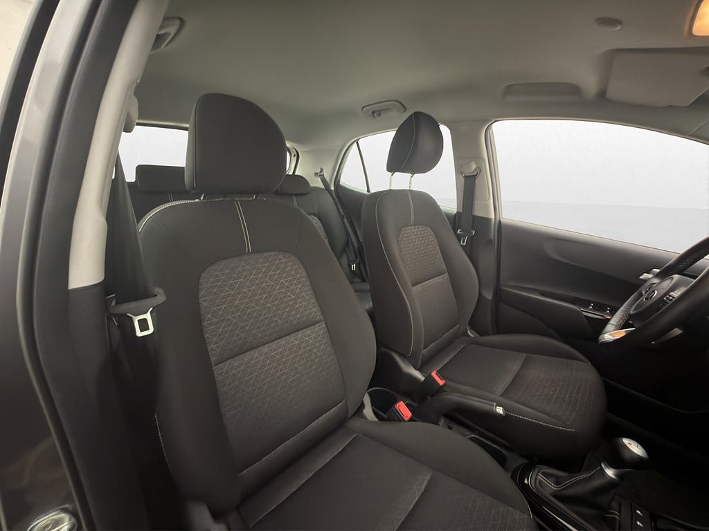 Vehicle Image 20