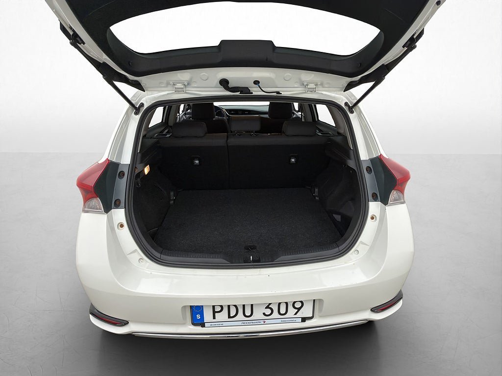 Vehicle Image 30