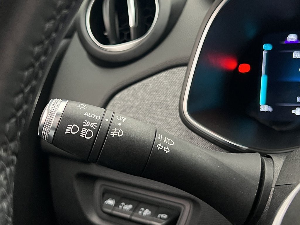 Vehicle Image 27