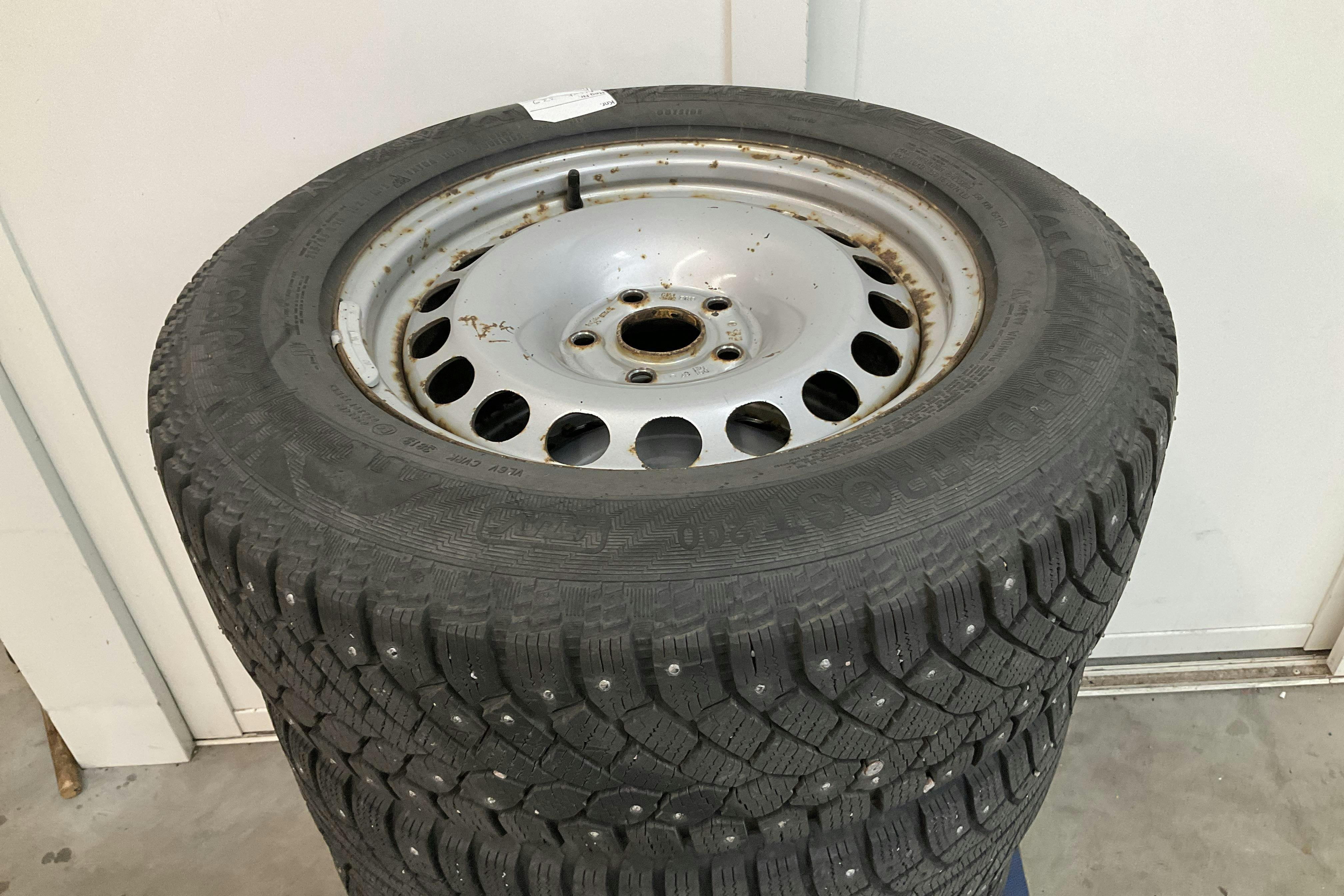 Vehicle Image 11