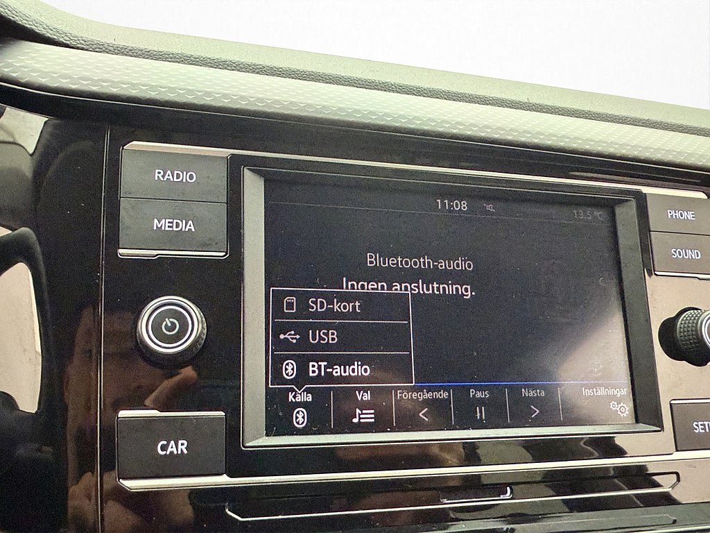 Vehicle Image 20
