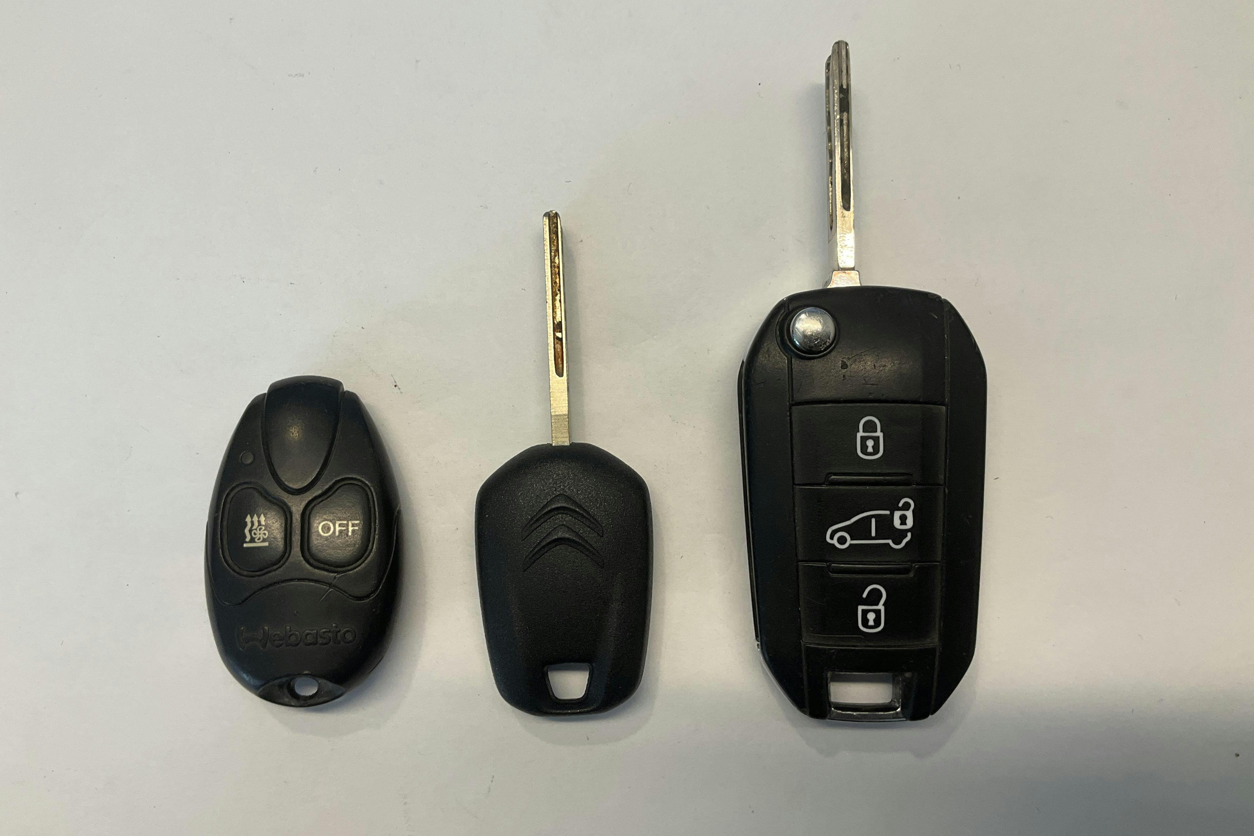 Vehicle Image 13